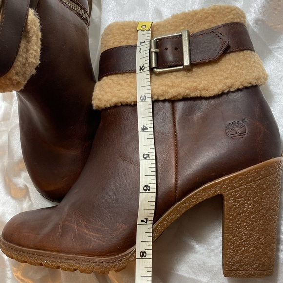 Timberland Glancy Teddy Fleece Brown Leather Heel Ankle Boots Size Womens 8.5 - Picture 13 of 13